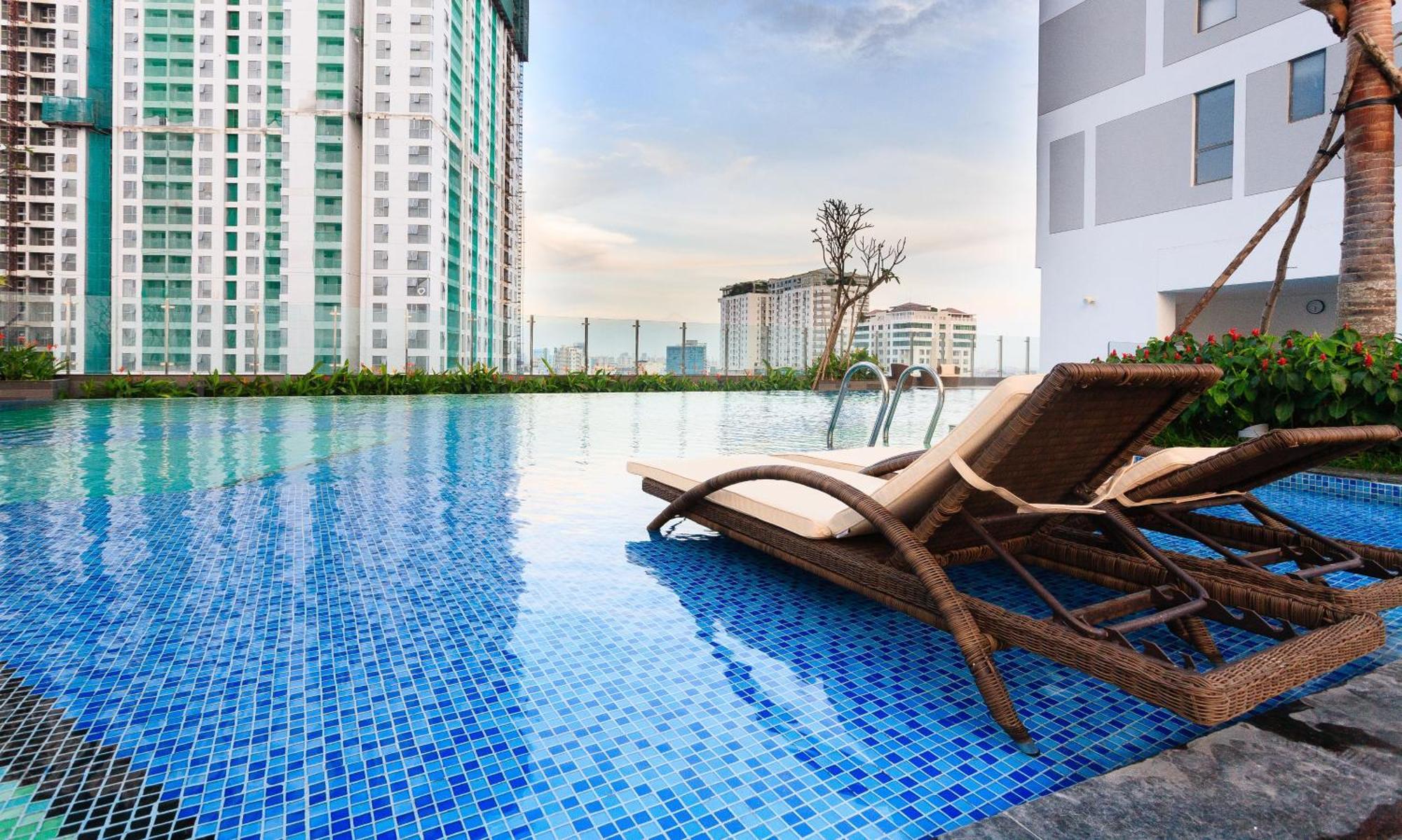 Central Business District Rivergate Apartment - Free Pickup & Pool Хошимин Екстериор снимка