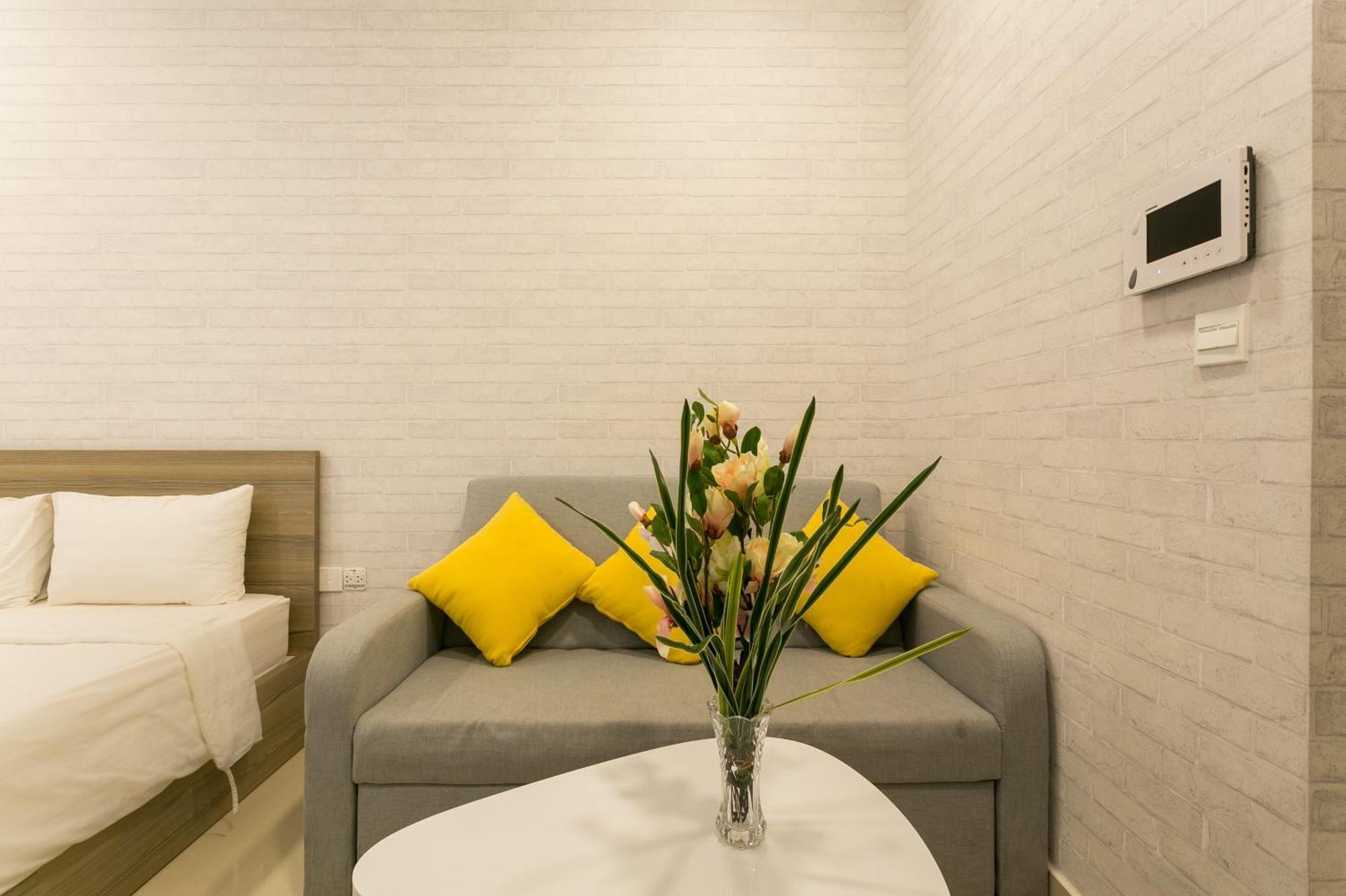Central Business District Rivergate Apartment - Free Pickup & Pool Хошимин Екстериор снимка